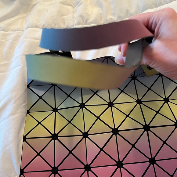 Geometric Holographic Tote - Picture 3 of 9